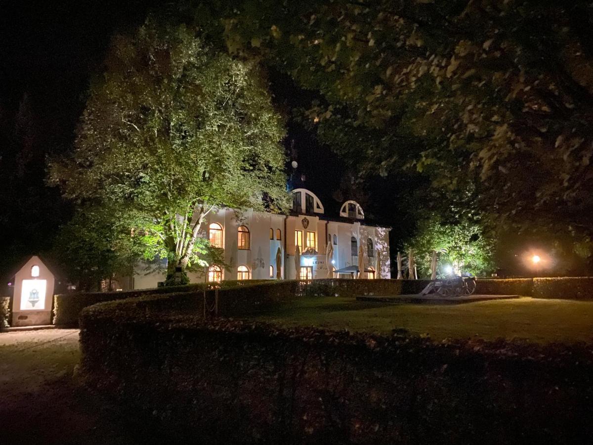 Lesni Hotel Perslak Nová Bystřice Buitenkant foto