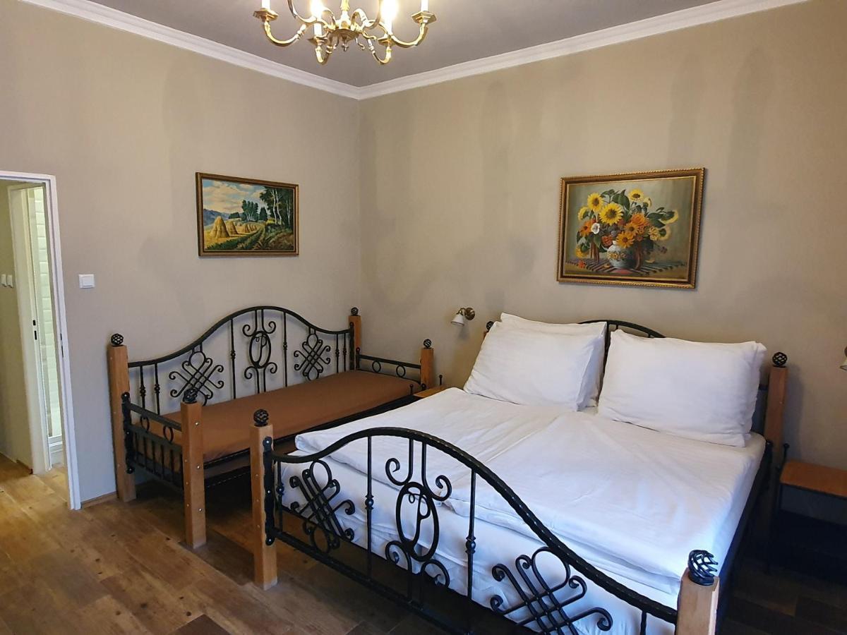 Lesni Hotel Perslak Nová Bystřice Kamer foto