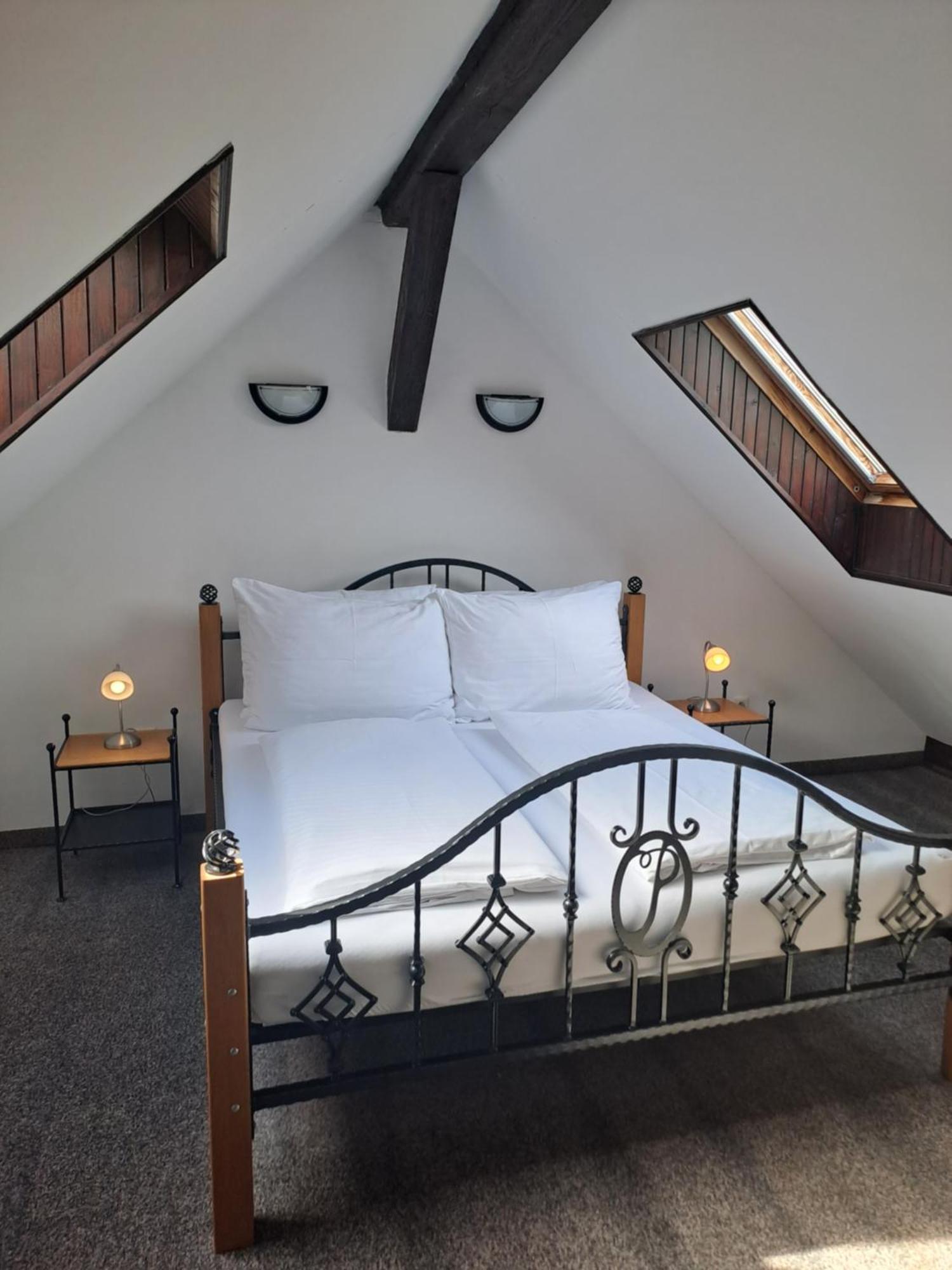 Lesni Hotel Perslak Nová Bystřice Buitenkant foto